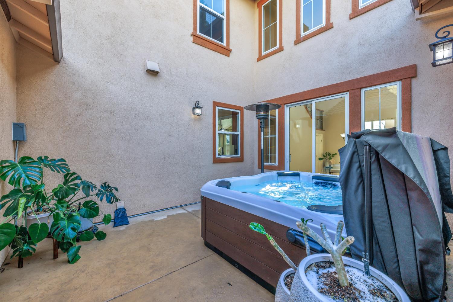 1806 Whimbrel Court