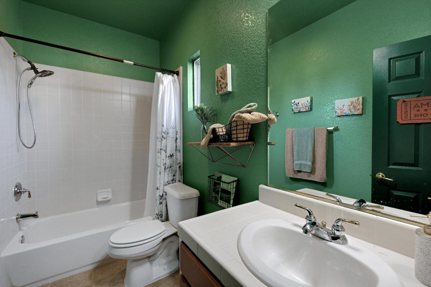 1806 Whimbrel Court