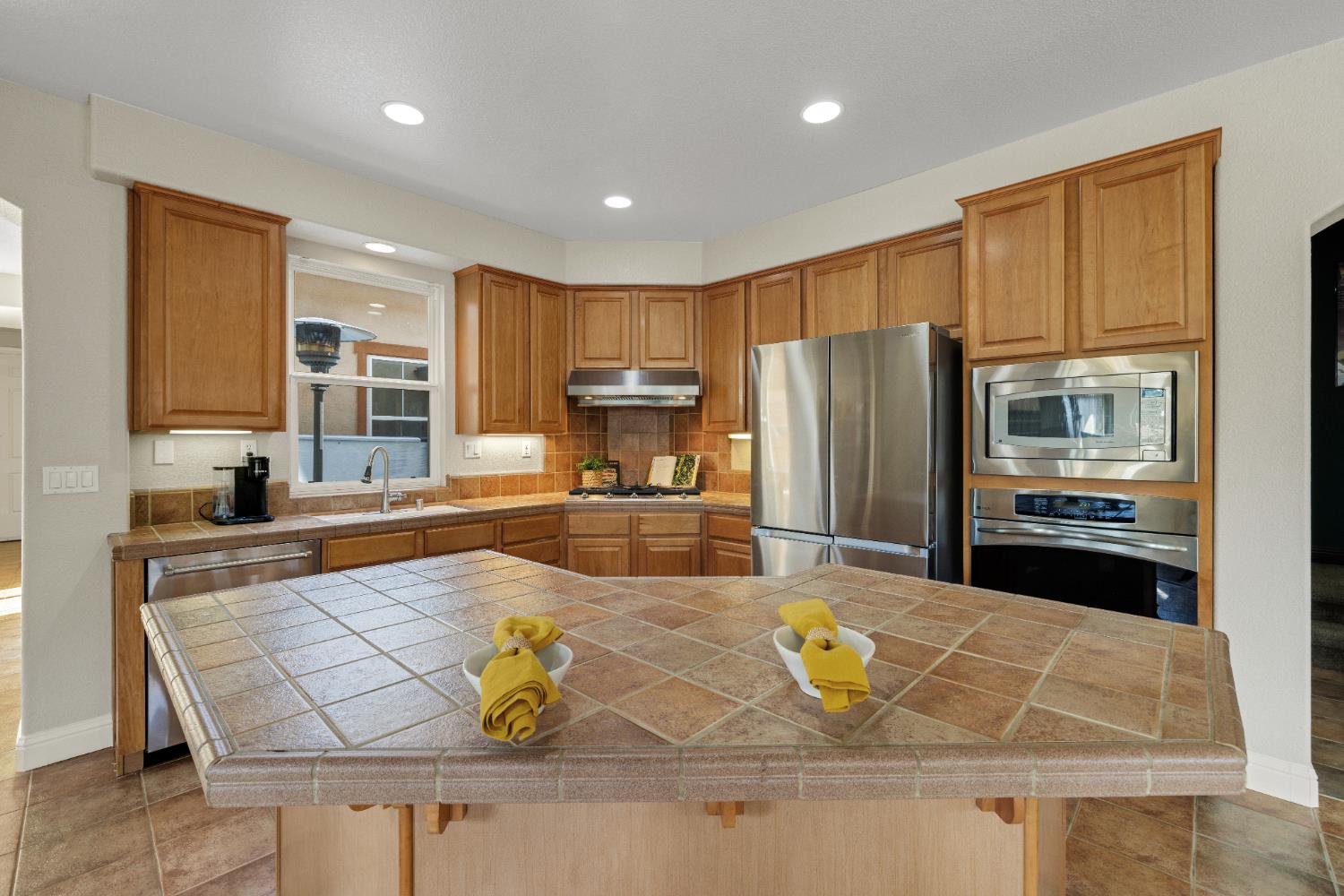 1806 Whimbrel Court