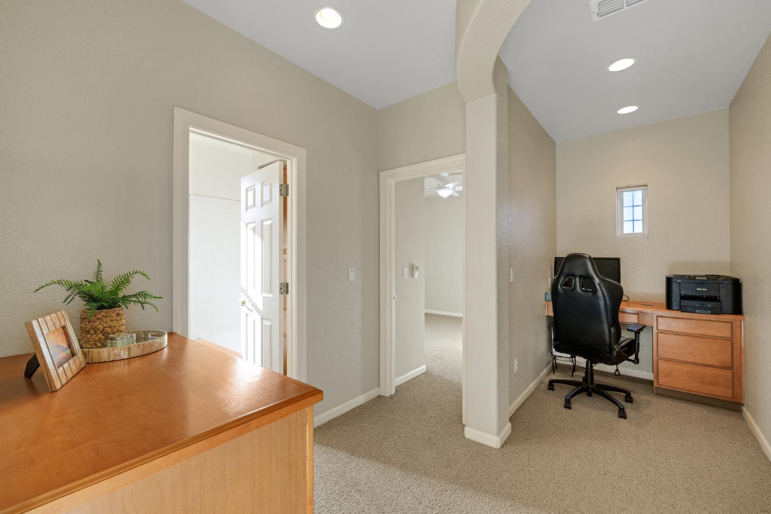 1806 Whimbrel Court