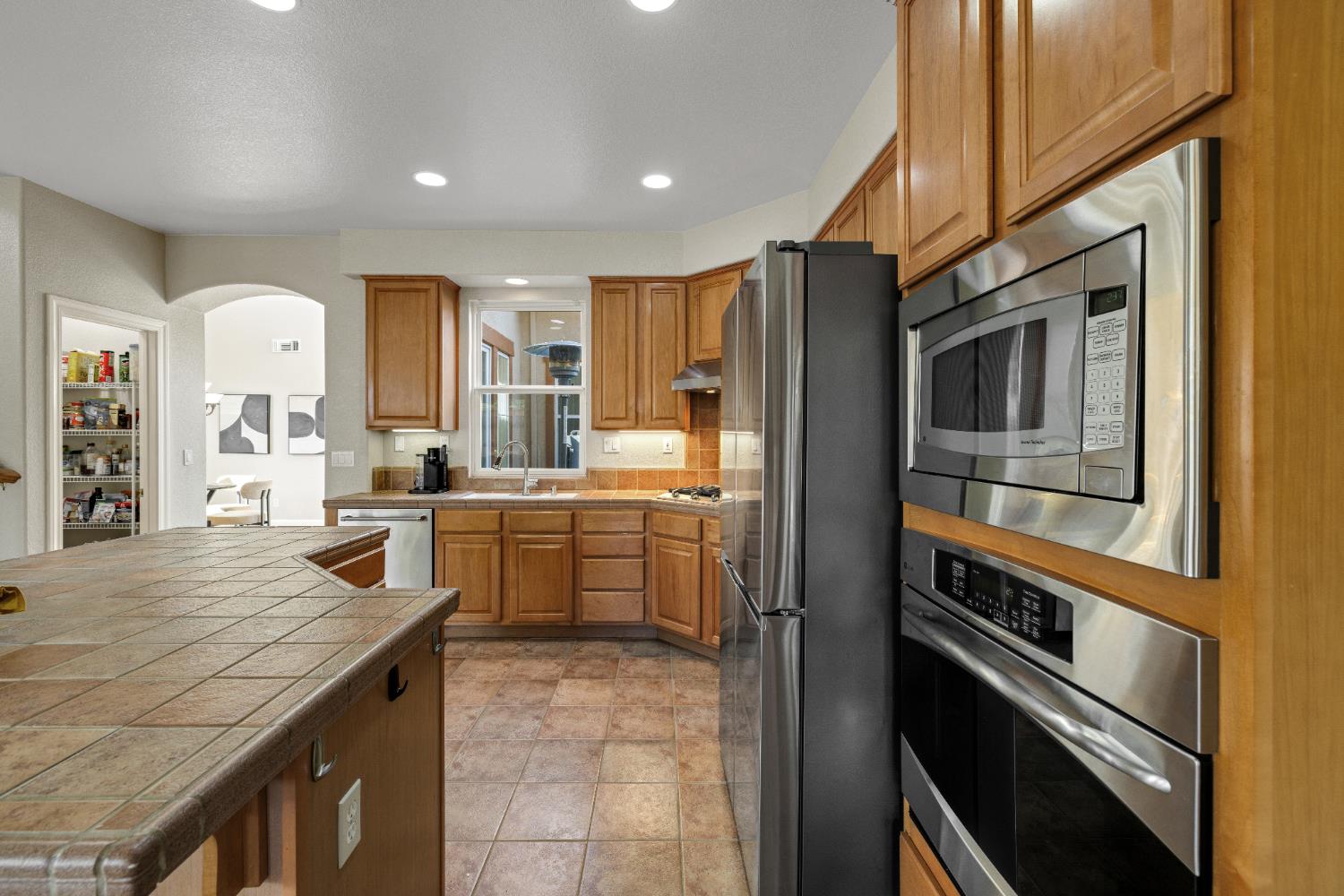 1806 Whimbrel Court