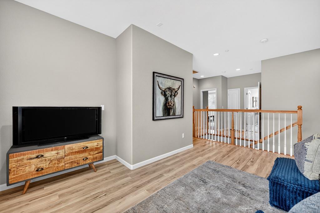 5998 Camden Cir