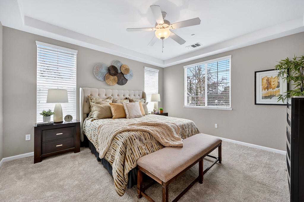5998 Camden Cir