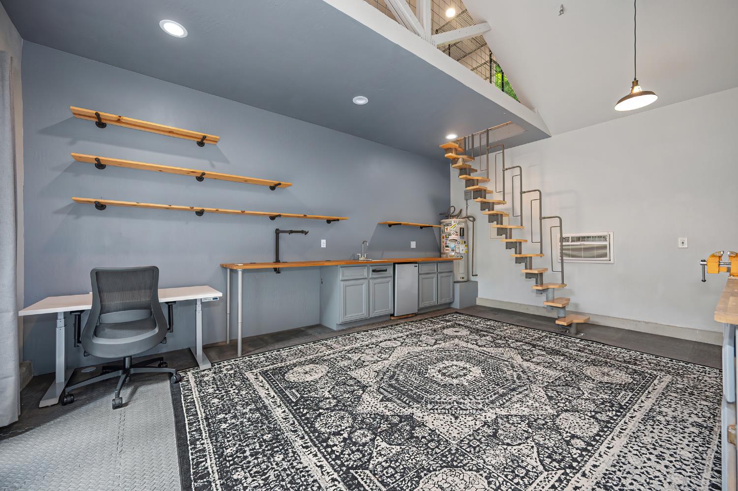 2027 Sloat Way
