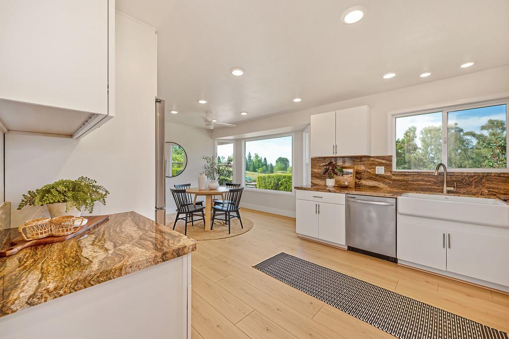 2495 Meadow Creek Rd