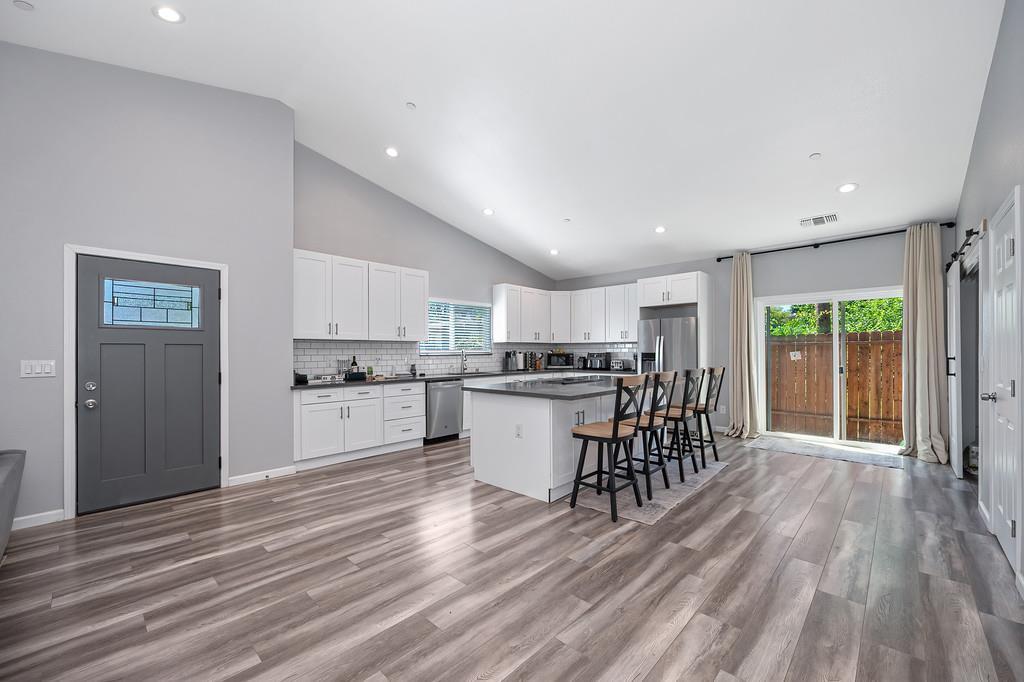 403 Niles Ave