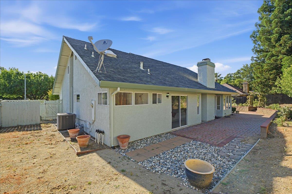 6000 Cowden Court