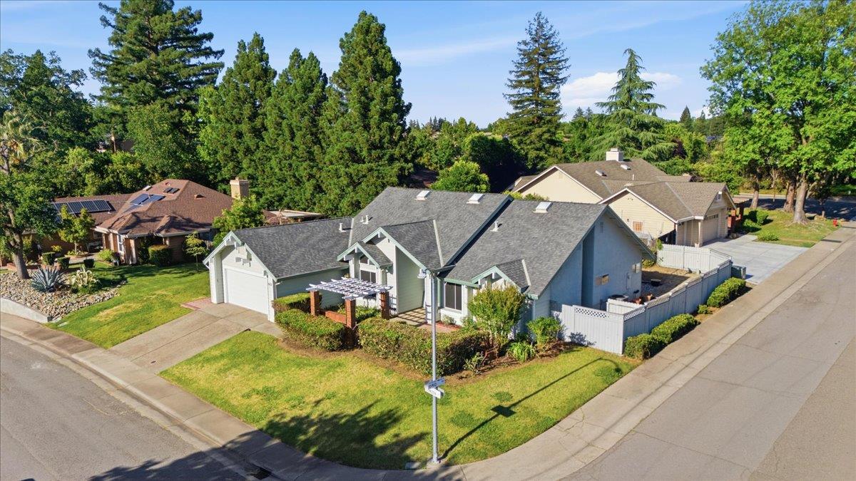 6000 Cowden Court