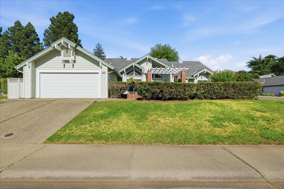 6000 Cowden Court