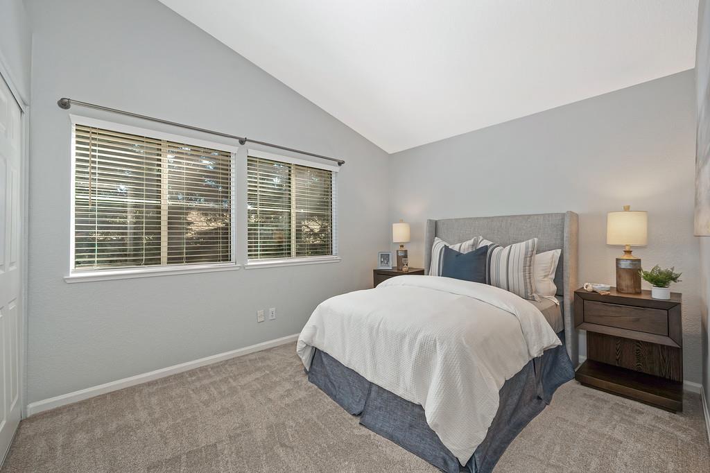 130 Royalton