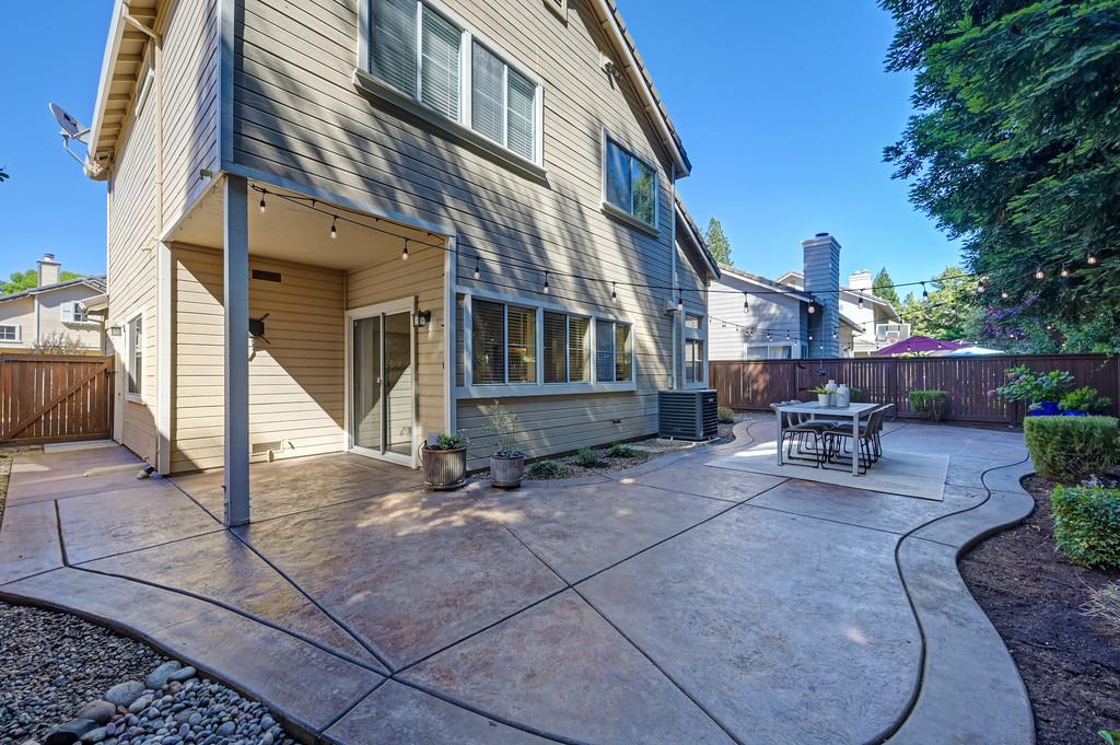 130 Royalton