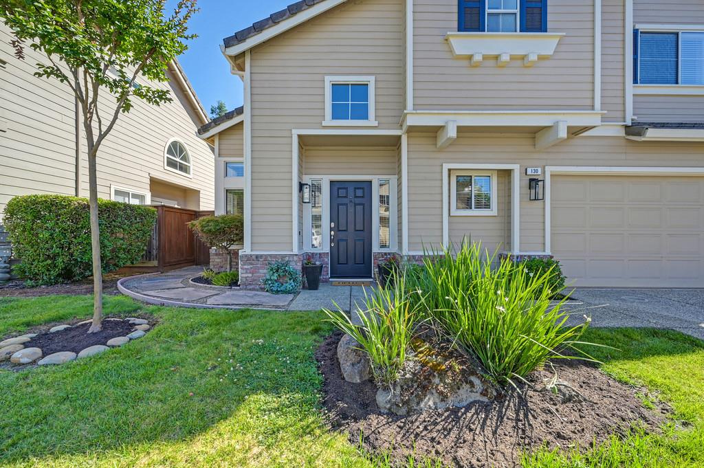 130 Royalton