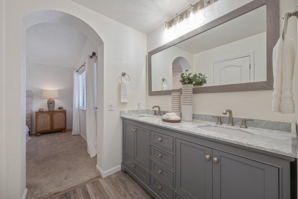 130 Royalton