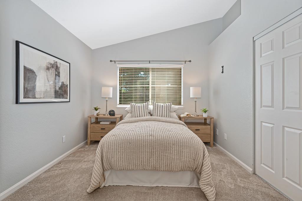 130 Royalton