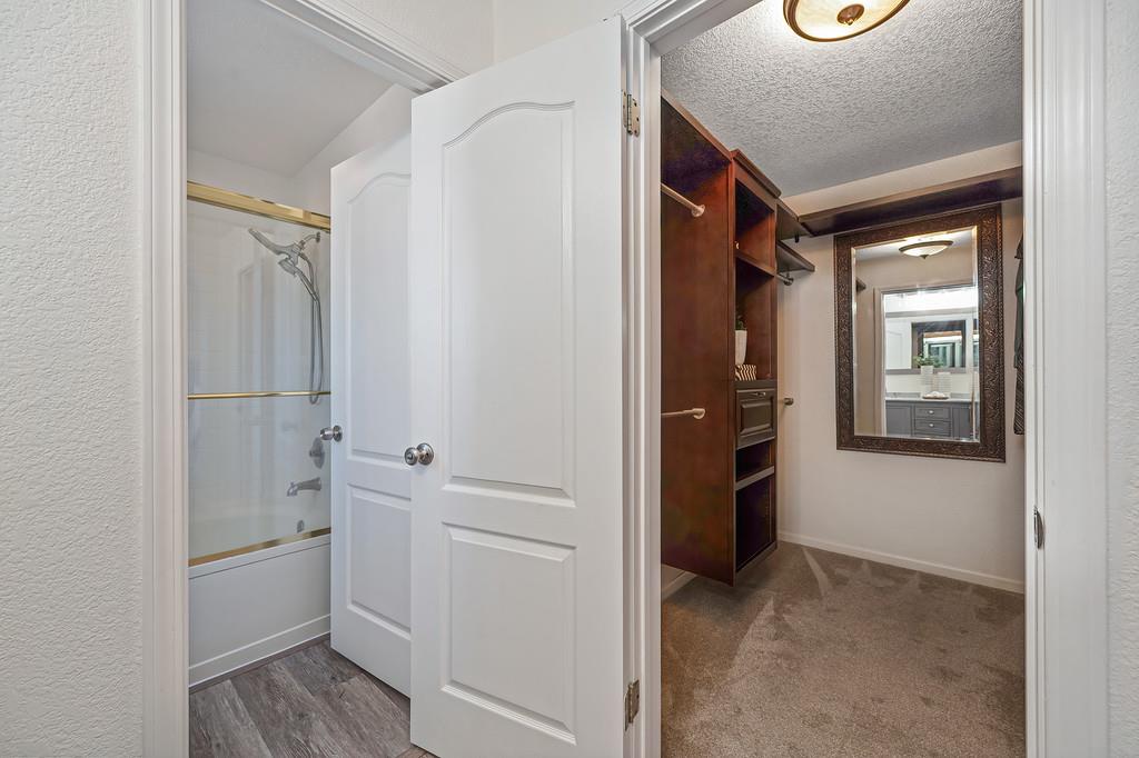 130 Royalton