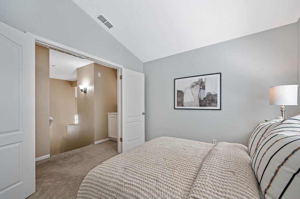 130 Royalton