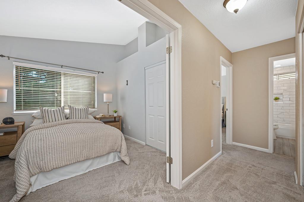 130 Royalton