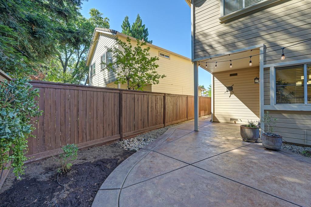 130 Royalton