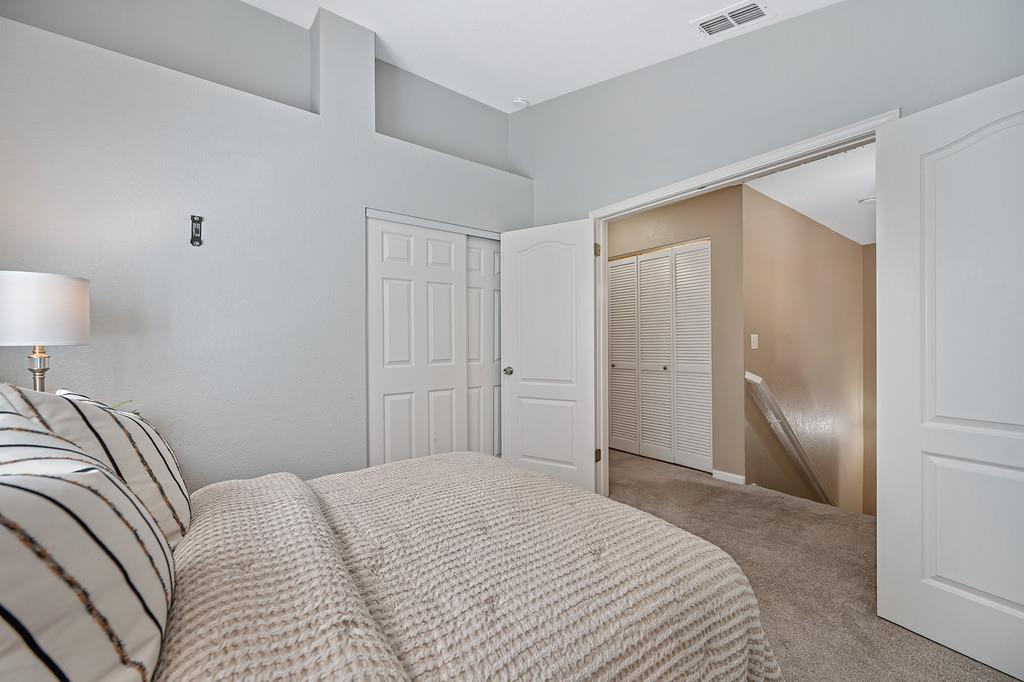 130 Royalton