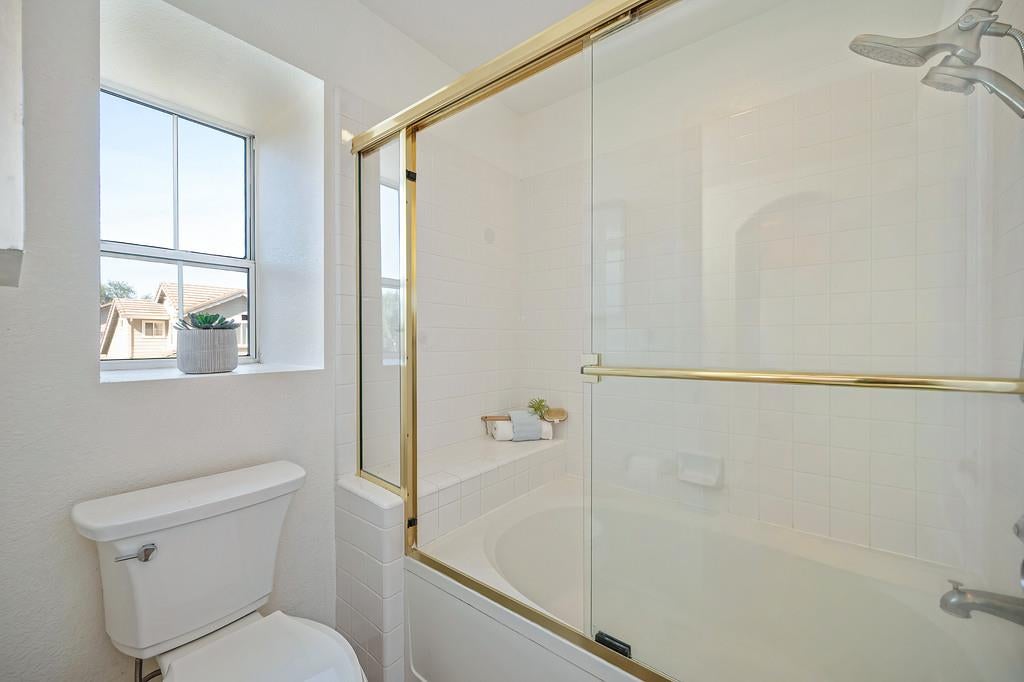 130 Royalton