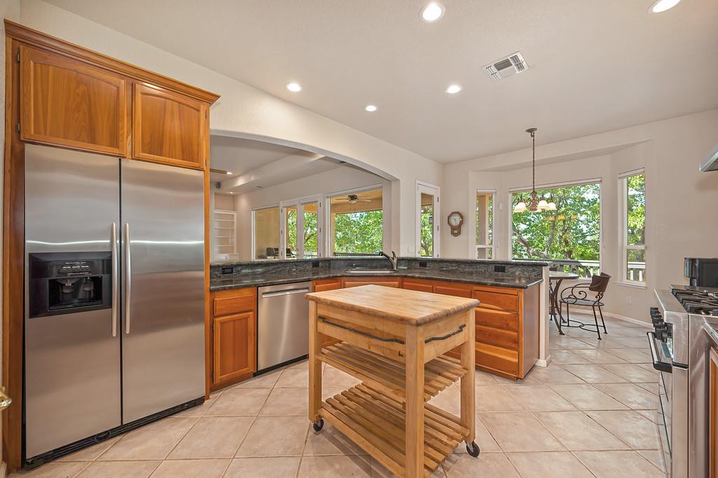 2120 Bear Rock Rd