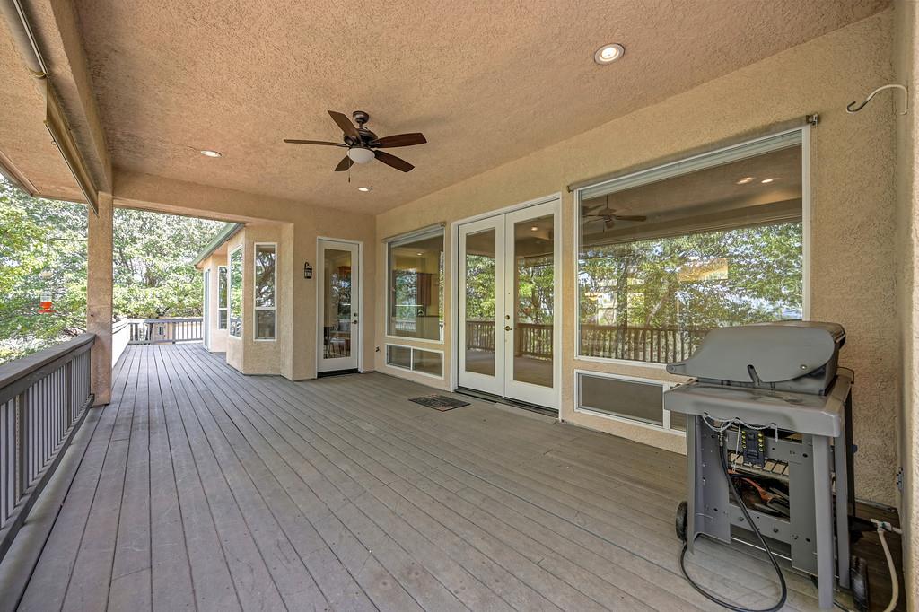 2120 Bear Rock Rd