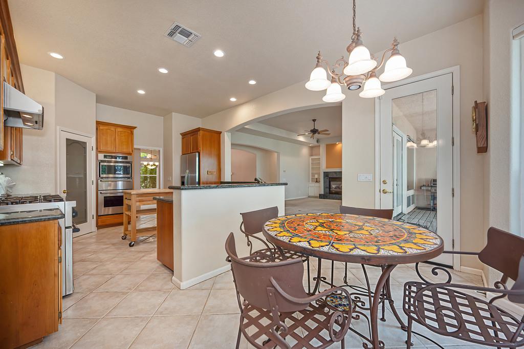 2120 Bear Rock Rd