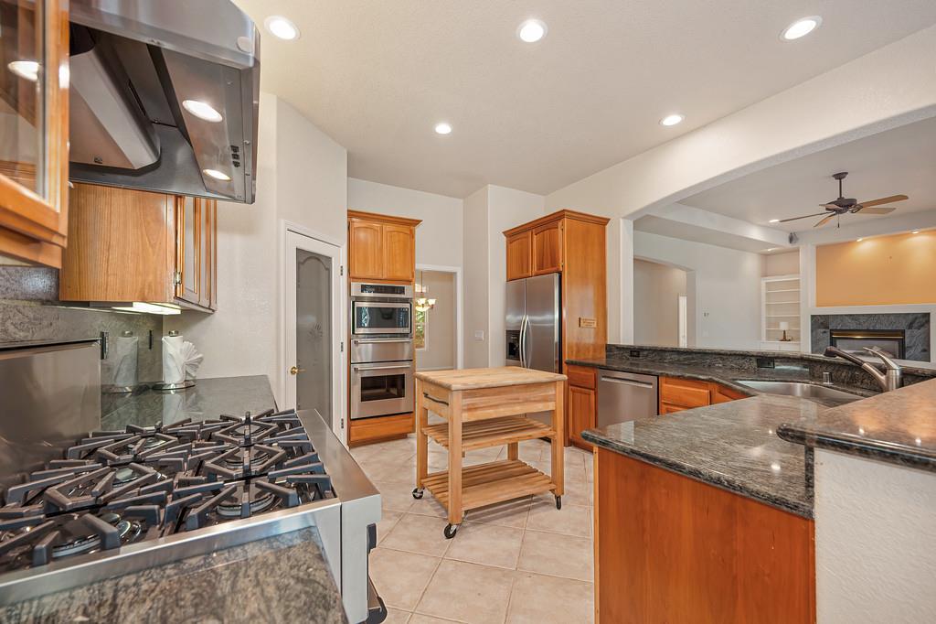 2120 Bear Rock Rd