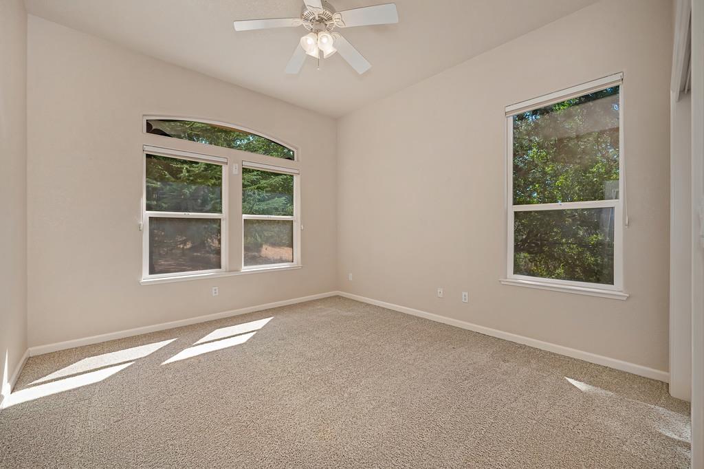 2120 Bear Rock Rd