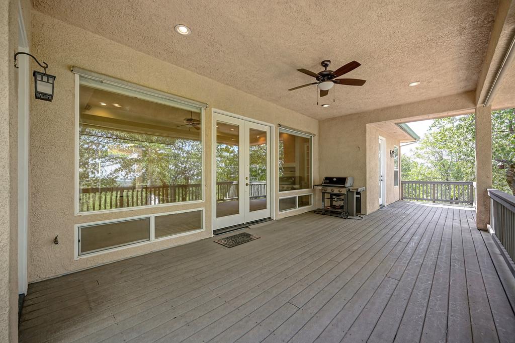 2120 Bear Rock Rd