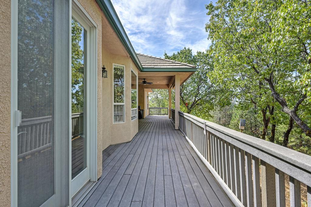 2120 Bear Rock Rd