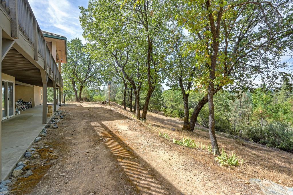 2120 Bear Rock Rd