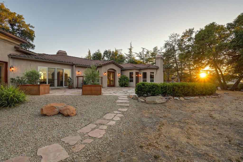 4021 Porter Ln
