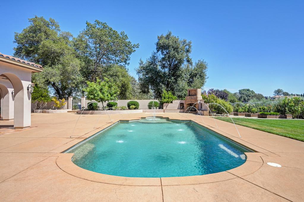 4021 Porter Ln