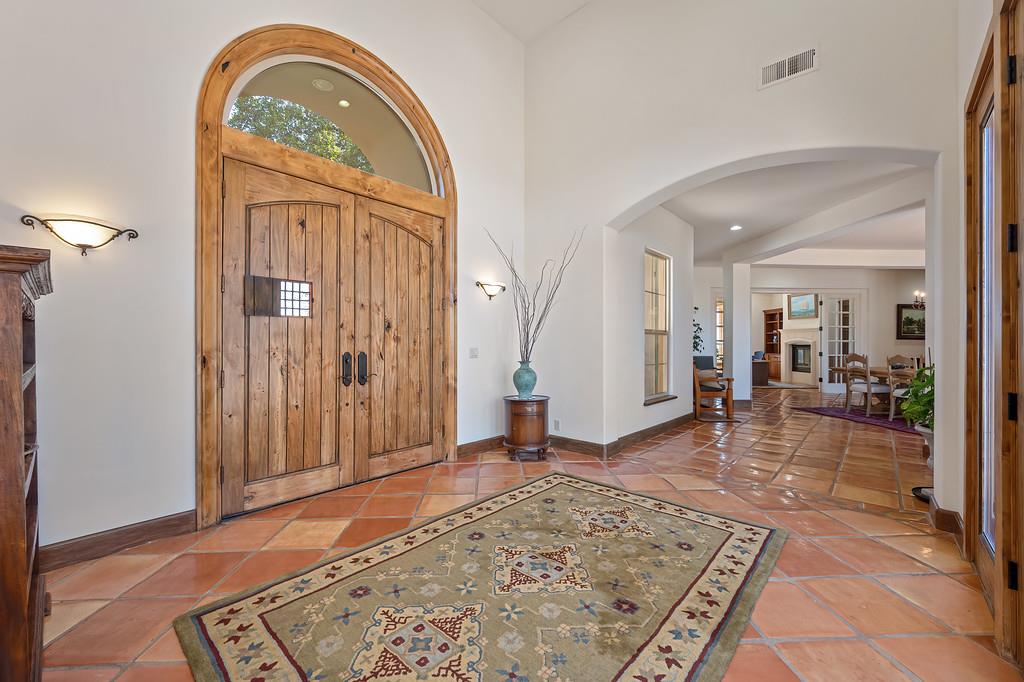 4021 Porter Ln