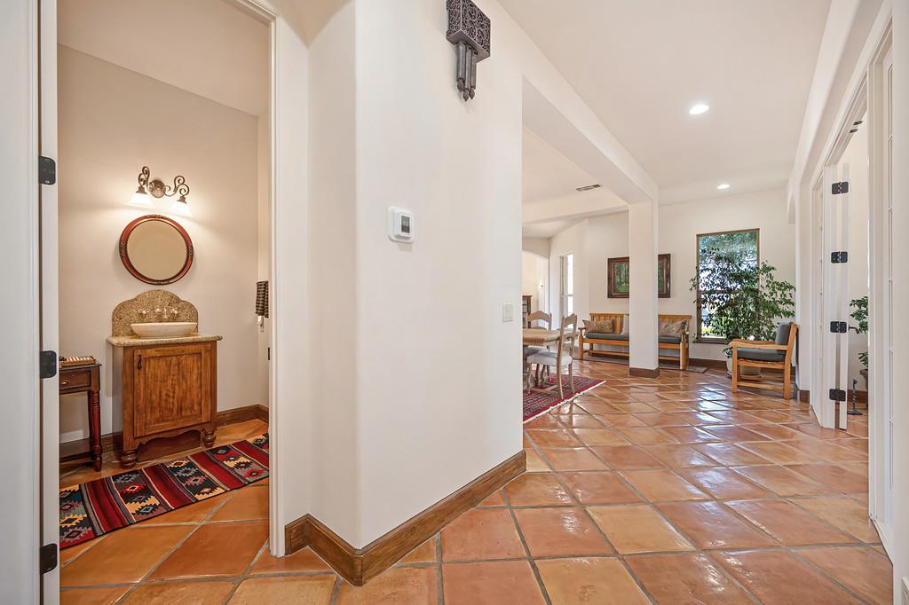 4021 Porter Ln