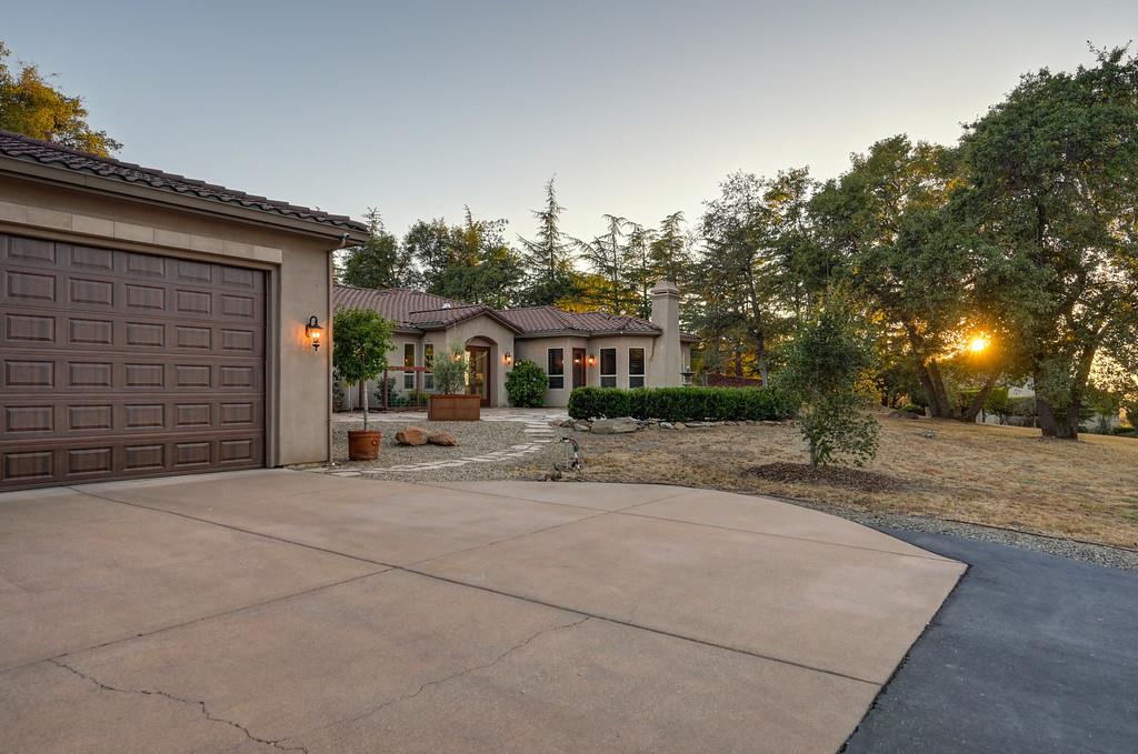 4021 Porter Ln