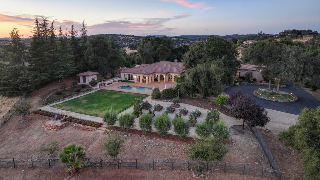 4021 Porter Ln