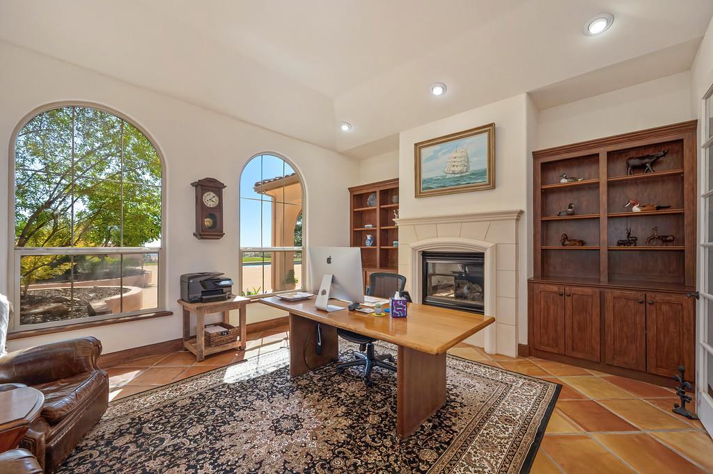4021 Porter Ln
