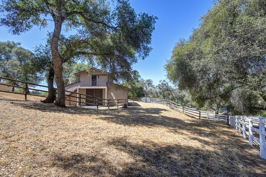 4021 Porter Ln