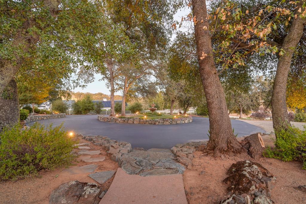 4021 Porter Ln