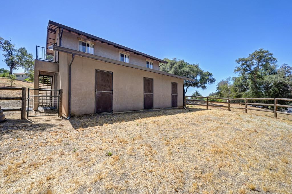 4021 Porter Ln