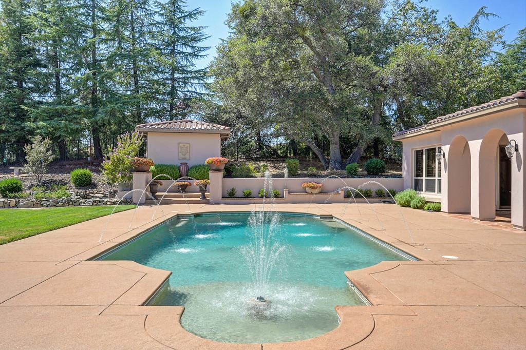 4021 Porter Ln