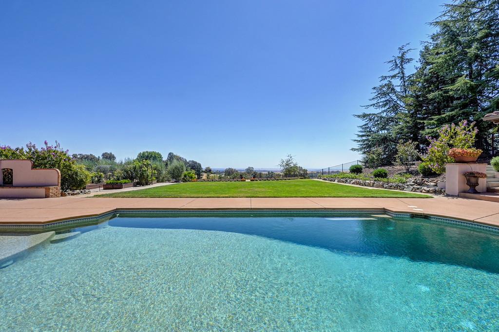 4021 Porter Ln