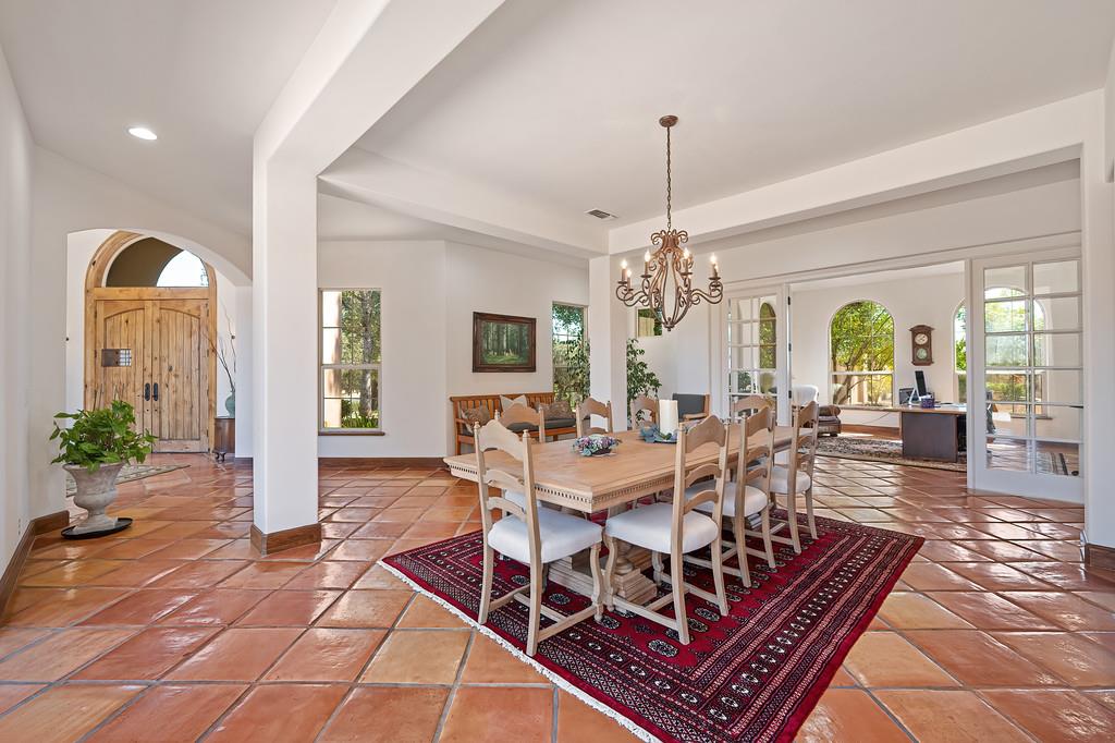 4021 Porter Ln