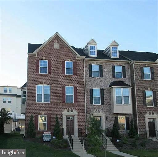 3616 WRIGHT TER NE