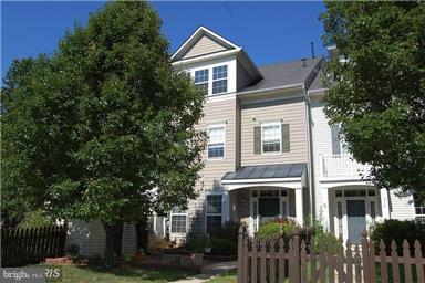 2718 Middle Neck ROAD