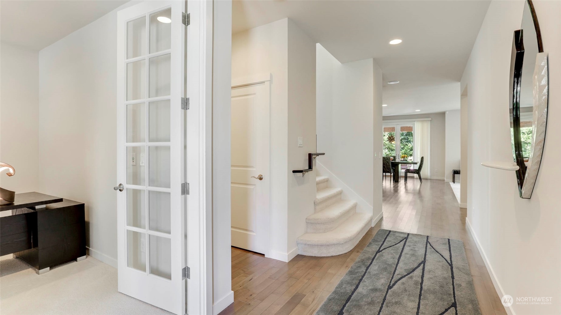 9325 Satterlee Avenue SE