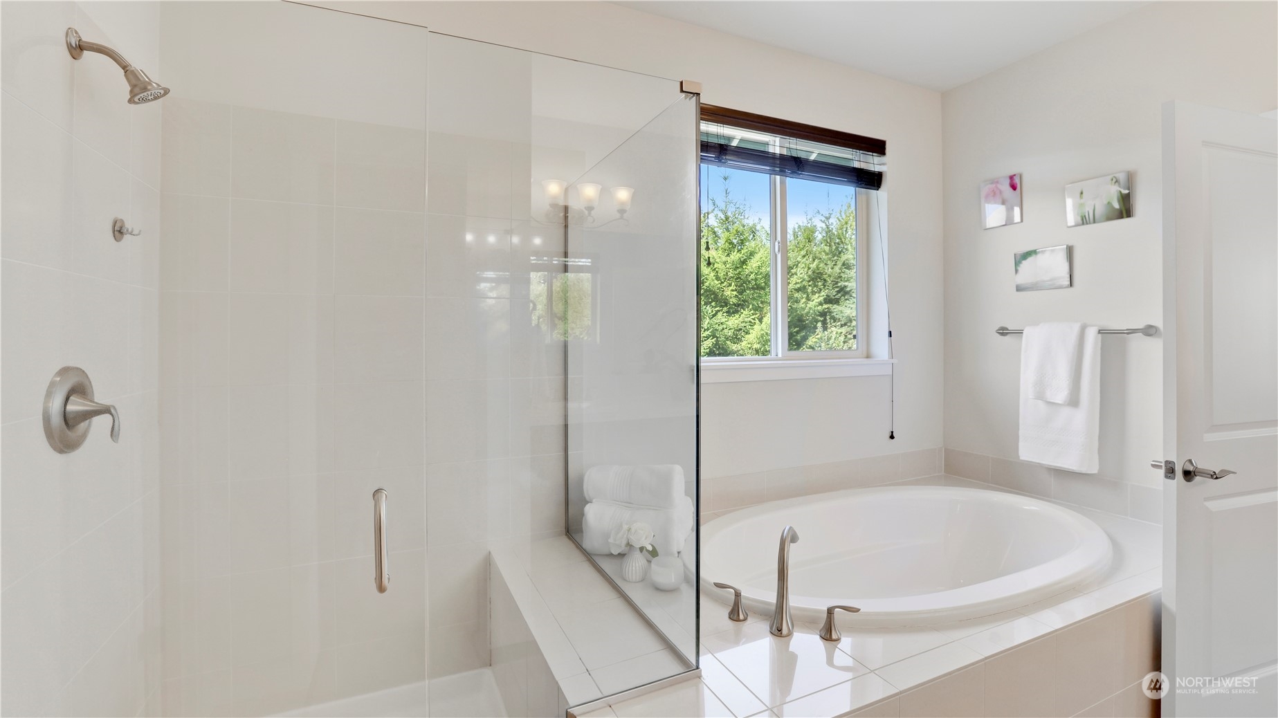 9325 Satterlee Avenue SE