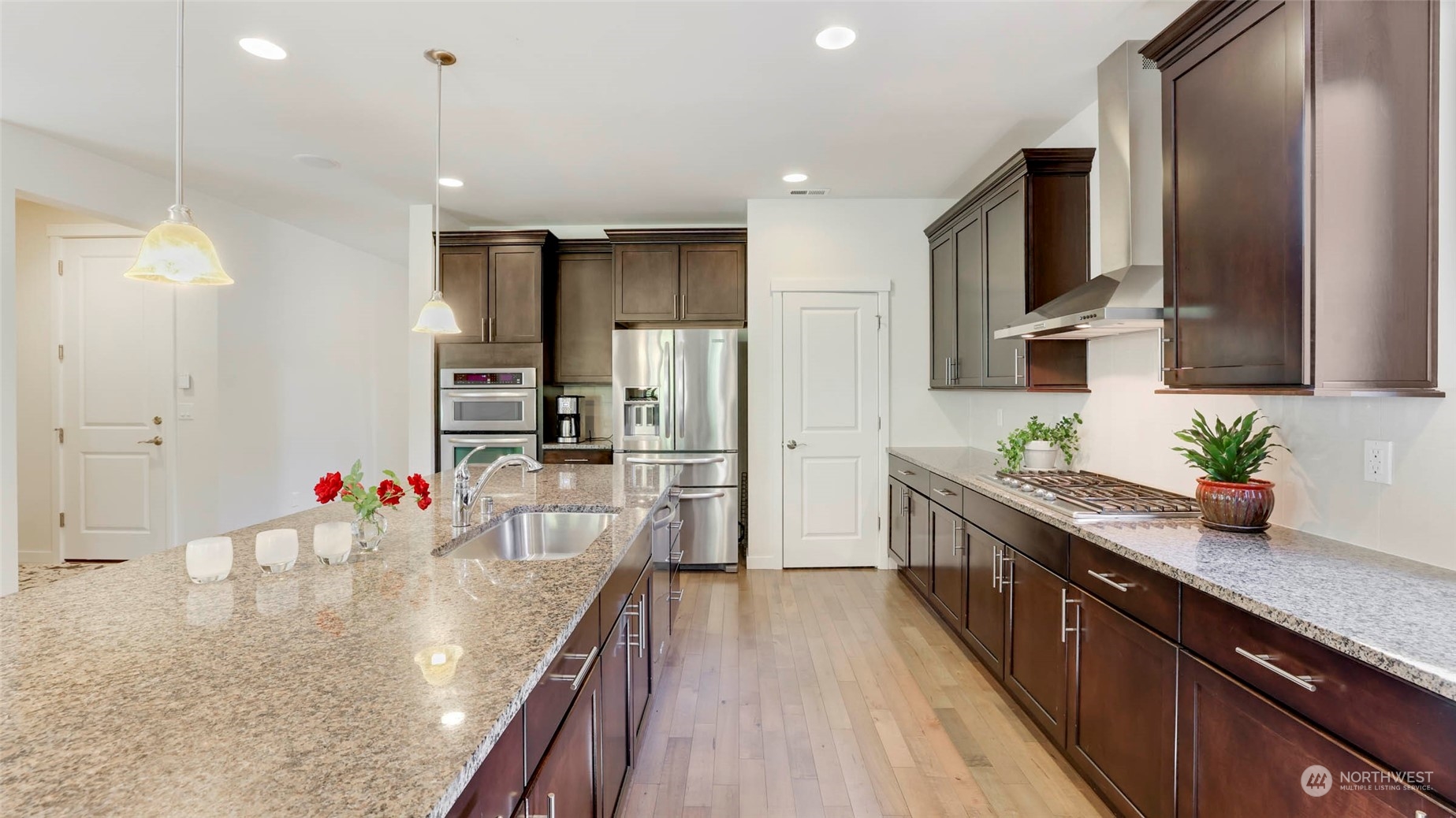 9325 Satterlee Avenue SE